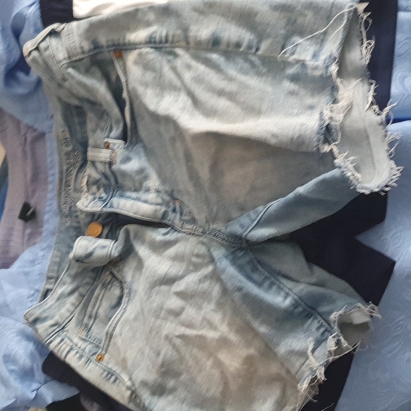 Shorts - Picture 1 of 1